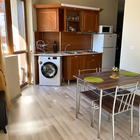 Deluxe 2oom From Gondola *